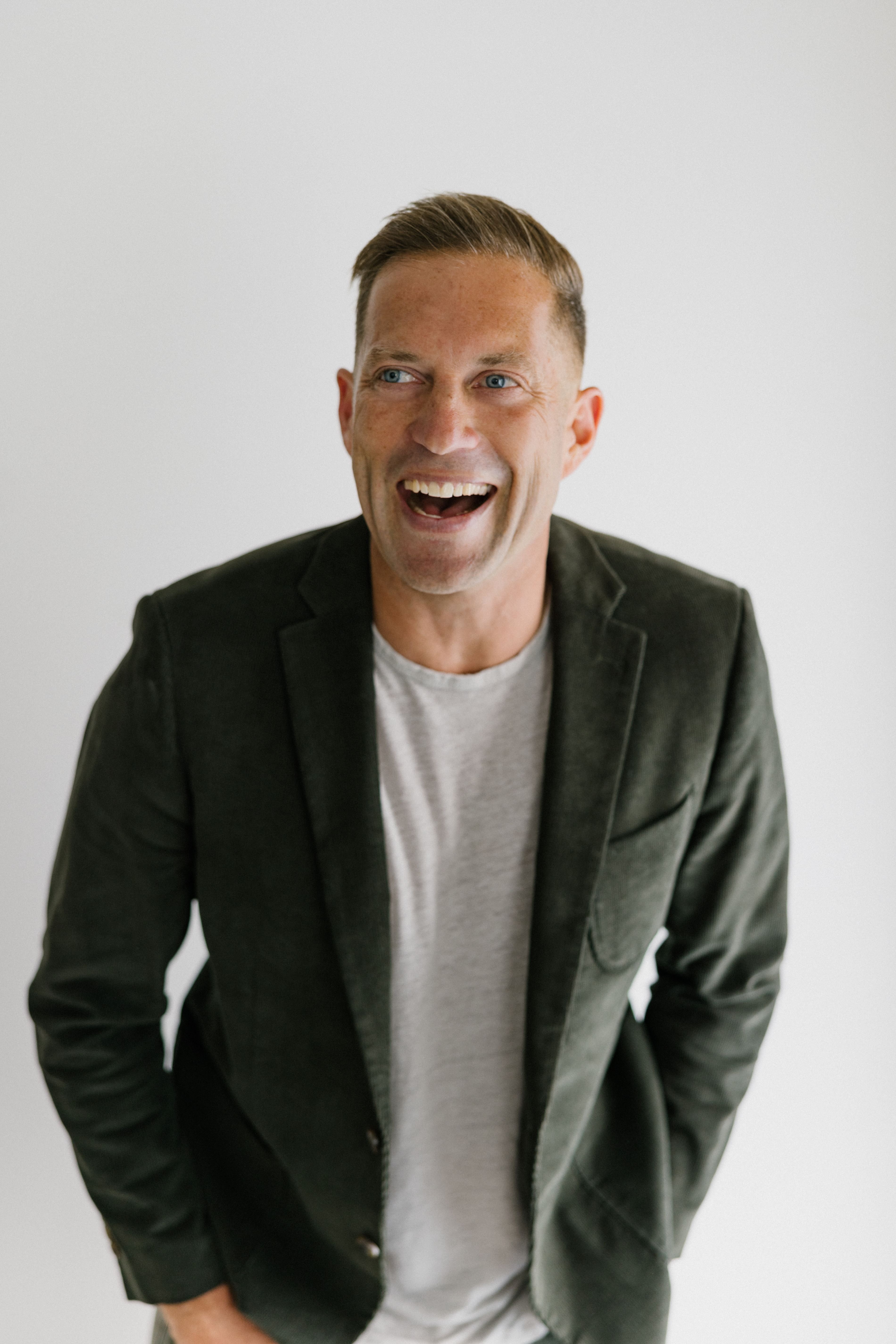 Seb Terry Headshot Mon